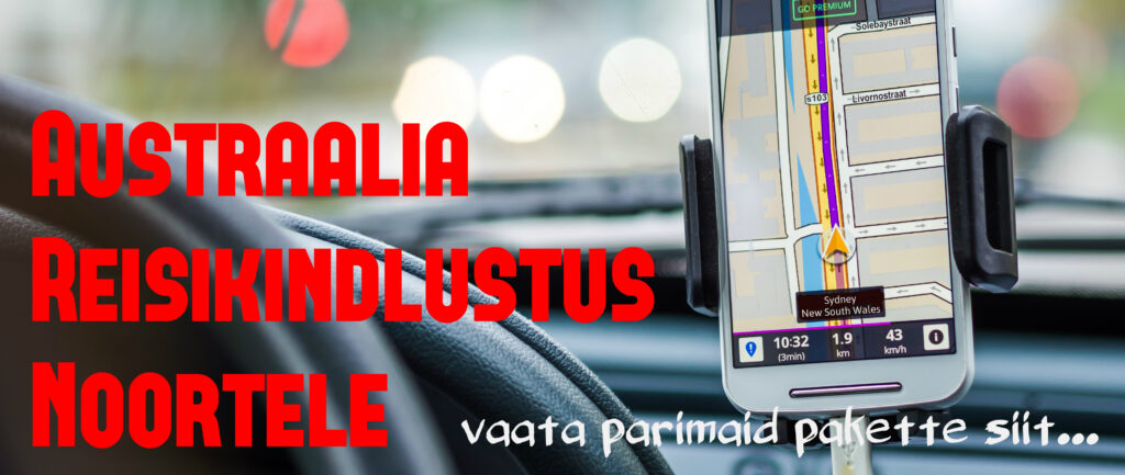 Noortele suunatud Austraalia reisikindlustuse bänner autonavigatsiooni taustal